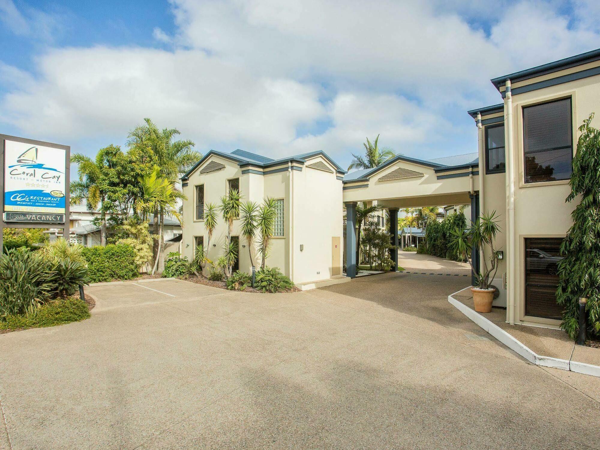 Coral Cay Resort Mackay Exterior photo